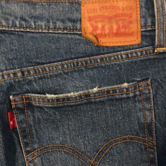 LEVI’S - EUC-NWOT Levi’s Jeans (32) - Picture 5 of 9